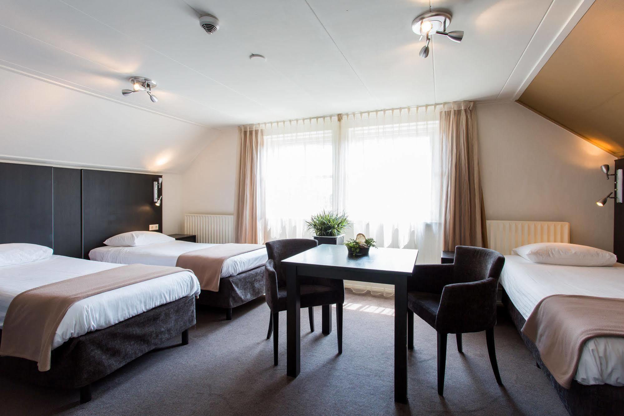 Hotel Restaurant Ruimzicht Zeddam Eksteriør billede