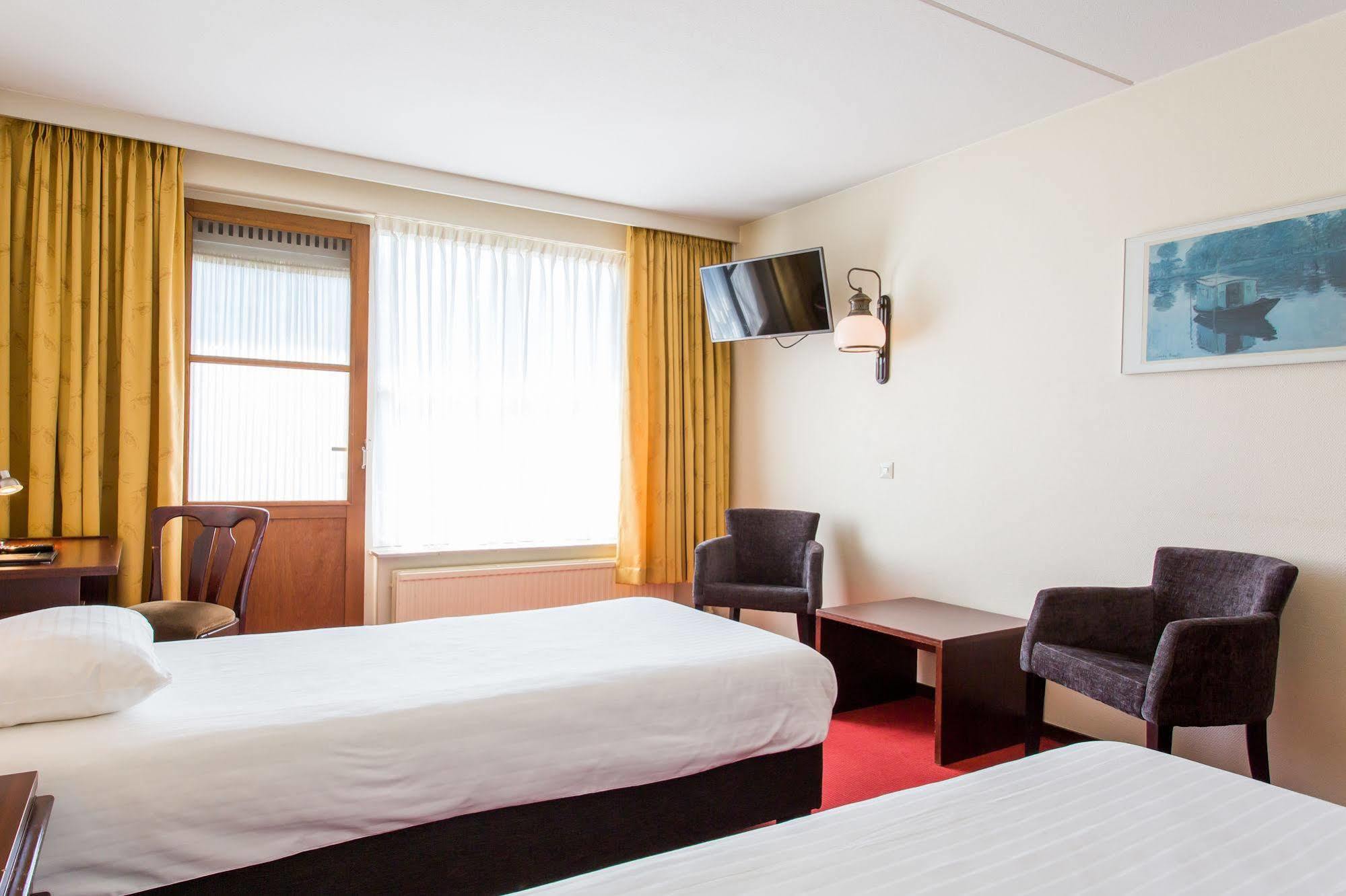 Hotel Restaurant Ruimzicht Zeddam Eksteriør billede